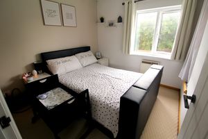 Bedroom- click for photo gallery
